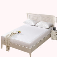 Load image into Gallery viewer, Smooth Waterproof Mattress Protector Cover For Bed WettingHypoallergenic Protection Pad Anti Mites Bed Cover For Mattress Topper